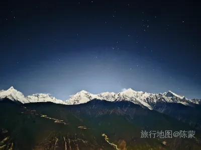 德钦县航拍照片